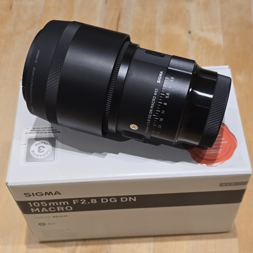 Mehr Informationen zu "Sigma 105mm f/2.8 DG DN Makro ART - Sony FE"