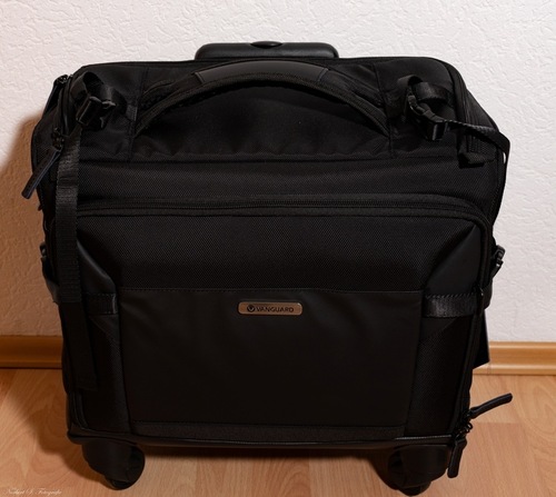 Mehr Informationen zu "Biete Vanguard Veo Select 42T BK - Foto-Trolley Schwarz"